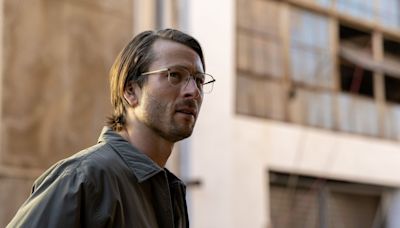 In ‘Hit Man,’ Glen Powell Steps Into the Shoes of Real Texas Investigator Gary Johnson