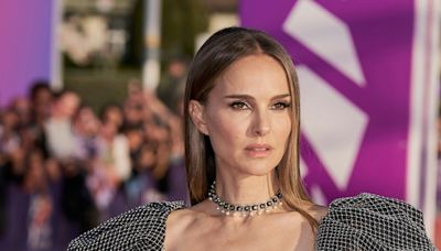 Natalie Portman's Sheer Chainmail Dress Is Ready For Fashion Battle