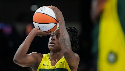 Loyd, Ogwumike help get Storm past Sparks, 89-83