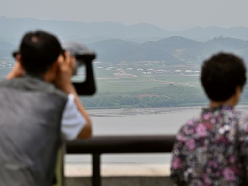 Pyongyang to 'permanently' shut border with South Korea