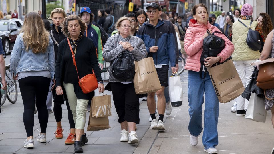 London’s Oxford Street to be pedestrianized under new mayoral plans