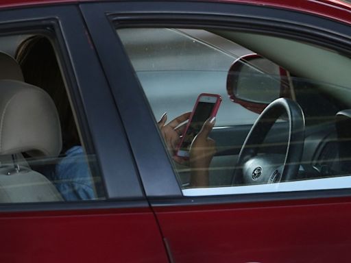 Colorado is close to outlawing all hand-held cellphone use behind the wheel after lawmakers pass bill