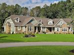 25 Foxhound Run, Saratoga springs NY 12866