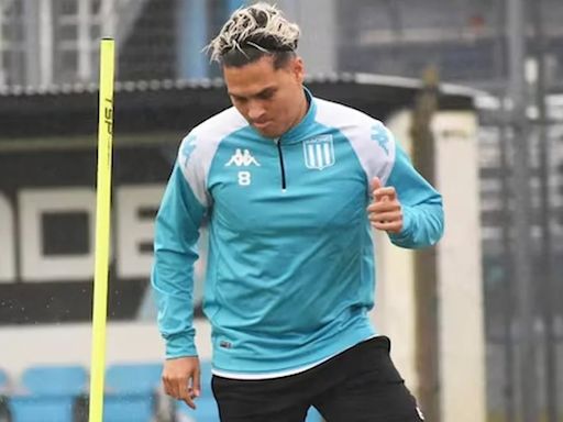 Juan Fernando Quintero podría terminar su contrato con Racing para volver a Colombia