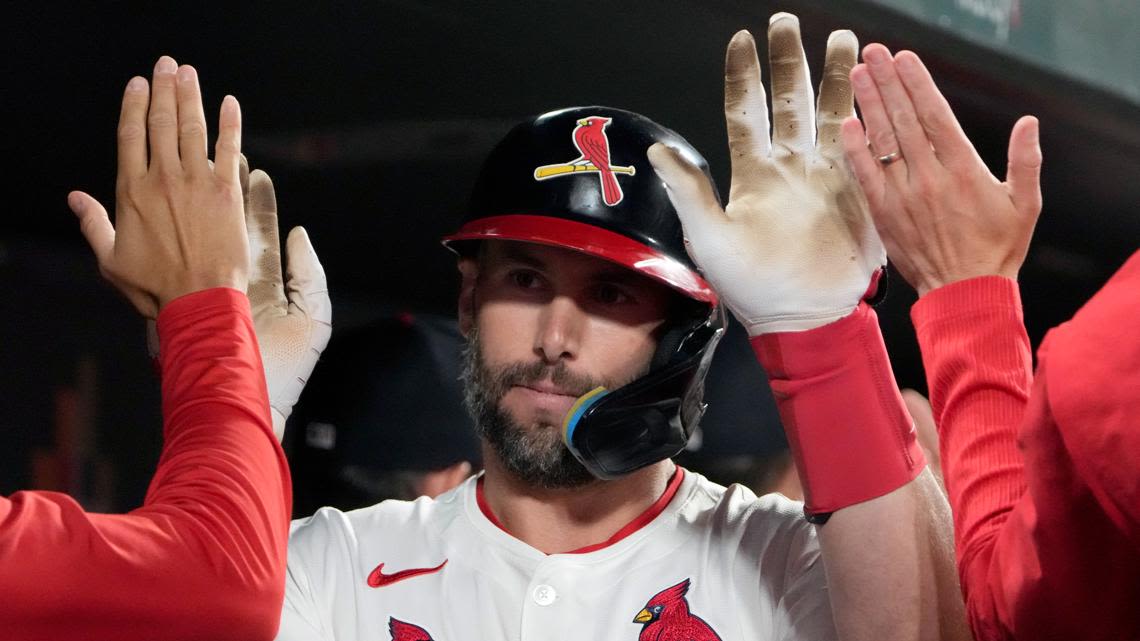 Cardinals beat Cubs 4-3 after rain delay