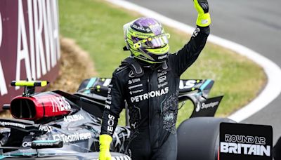 Silverstone celebra el regreso de Hamilton a lo más alto