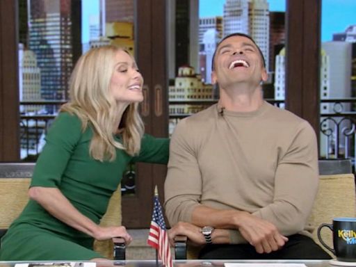 Kelly Ripa suggests she and Mark Consuelos have "separate bathrooms" after ranting about his "irritating" flossing on 'Live'