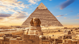 People Appear To (Incorrectly) Believe The Pyramids Were Eroded By A Great Flood