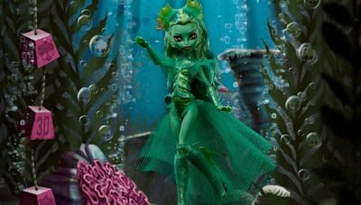 CREATURE FROM THE BLACK LAGOON Creeps Into Monster High Skullector Series