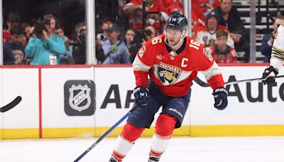 Panthers' Aleksander Barkov wins Selke Trophy