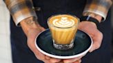 Las cafeterías de especialidad que reconquistan el centro de Santiago