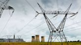 South Africa’s Eskom May Post $825 Million Annual Loss, FT Says