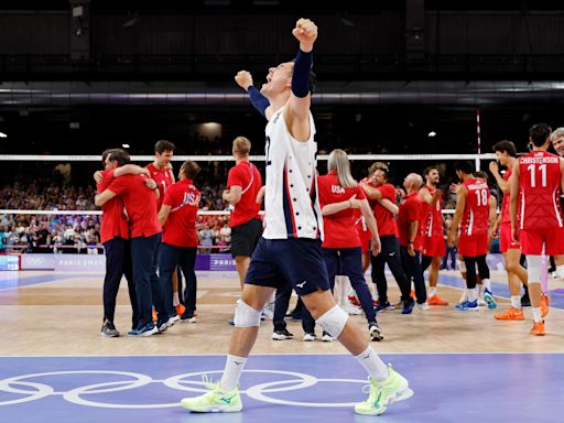 USA men's volleyball rebounds from 'devastating' loss to defeat Italy for bronze medal