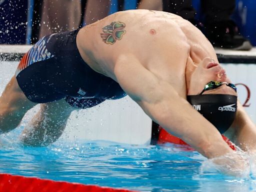 U.S. sets world record, wins gold in mixed medley