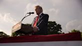 Trump realiza mitin en el barrio South Bronx para ganar votos en su ciudad natal