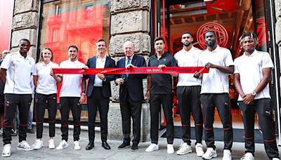 AC MILAN OPENS NEW FLAGSHIP STORE IN THE HEART OF MILAN