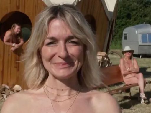 ITV's Lorraine gone 'bonkers' as reporter strips down live on air leaving viewers stunned