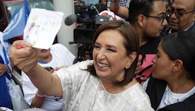 Xóchitl comparte video del 'primer voto' de mexicano en RU a su favor