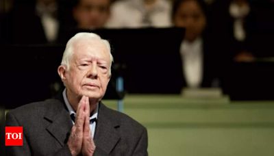 'Jimmy Carter passed away' turns out to be social 'experiment': Fake news alert - Times of India