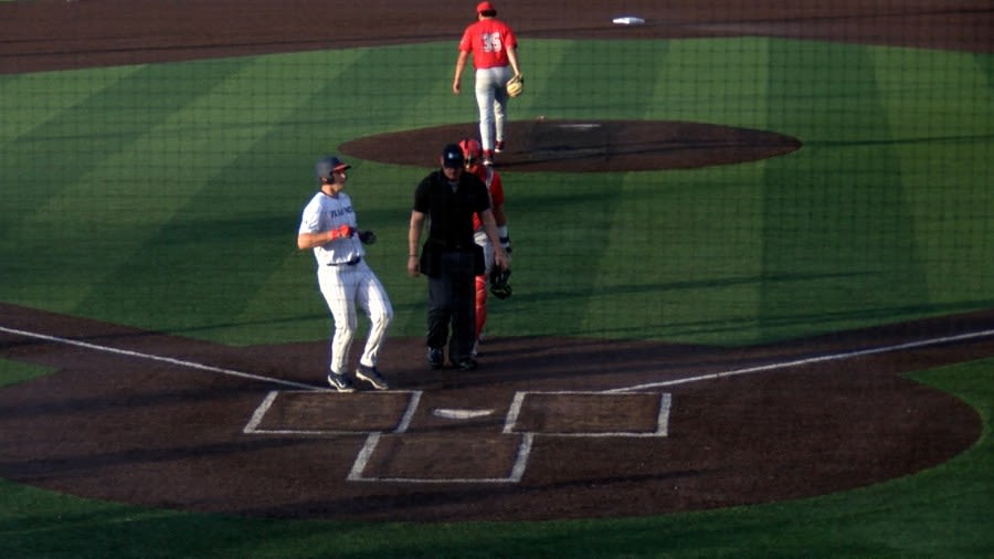 Illinois loses series opener to Ohio State