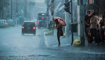 IMD issues extremely heavy rainfall alert for Gujarat, Uttarakhand; orange alert issued for Himachal Pradesh