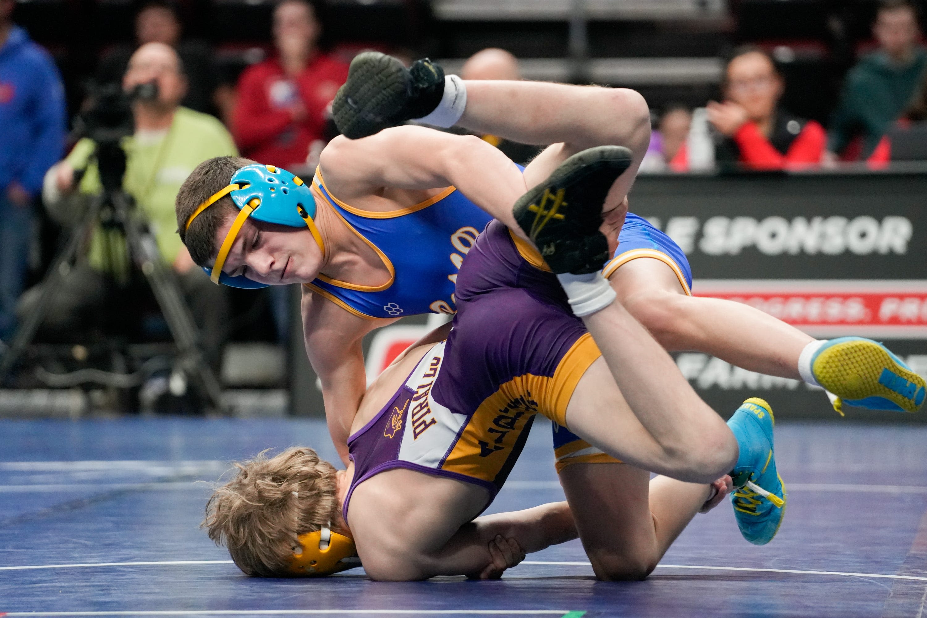 Wrestling at Fargo: Analysis and results for Team Iowa, Hawkeyes, Cyclones and Panthers