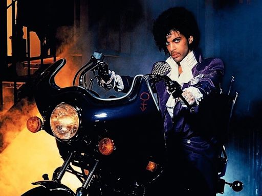 Purple Rain's Blockbuster Soundtrack Dwarfed Prince's Own Hit Movie - SlashFilm