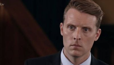 ITV Corrie character confirms off-screen exit after Lauren's killer 'exposed'
