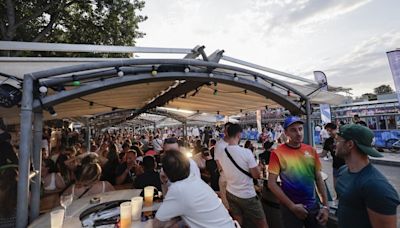 Paris 2024 inaugura 'Pride House' às margens do Sena para dar visibilidade aos atletas LGBTQIA+