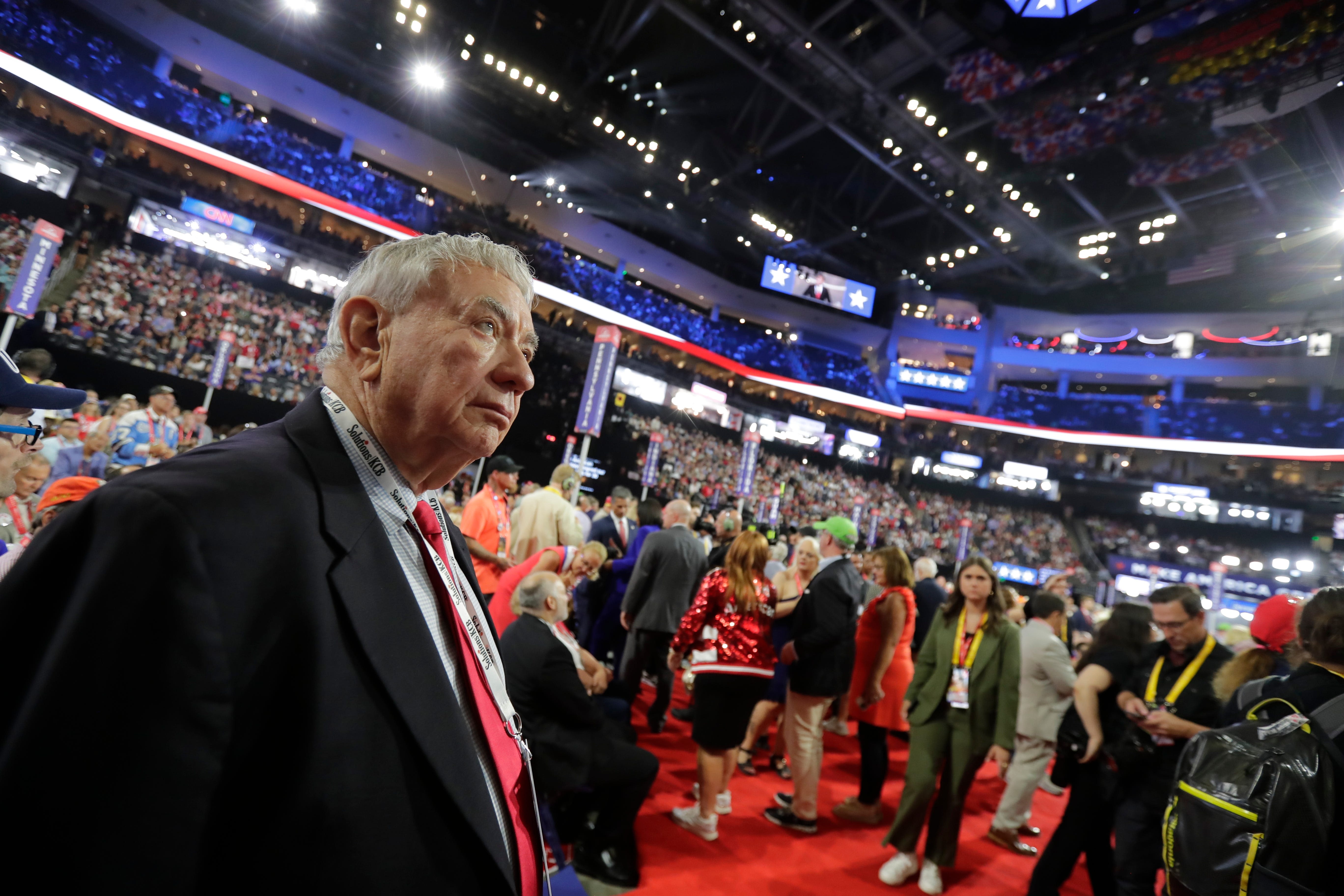 Former Wisconsin Gov. Tommy Thompson gets honor of making motion to adjourn RNC