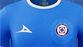 Filtran nueva playera de Cruz Azul para el Apertura 2024; tiene un toque retro