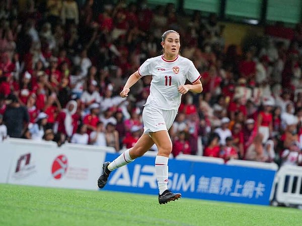 Bentonville soccer standout Sydney Hopper plays for Indonesia National Team | Northwest Arkansas Democrat-Gazette