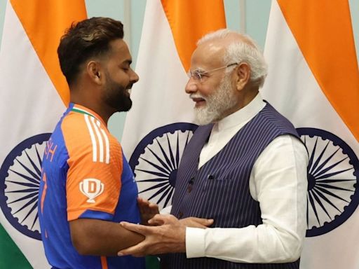 Rishabh Pant and PM Narendra Modi reminisce about phone call after former's car accident: 'Your mother was confident...'