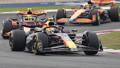 Verstappen conquista el GP de China y Lando Norris vence a Checo Pérez por el segundo sitio