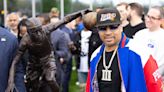 76ers' statue for Allen Iverson draws jokes, outrage due to misunderstanding: 'That was disrespectful'