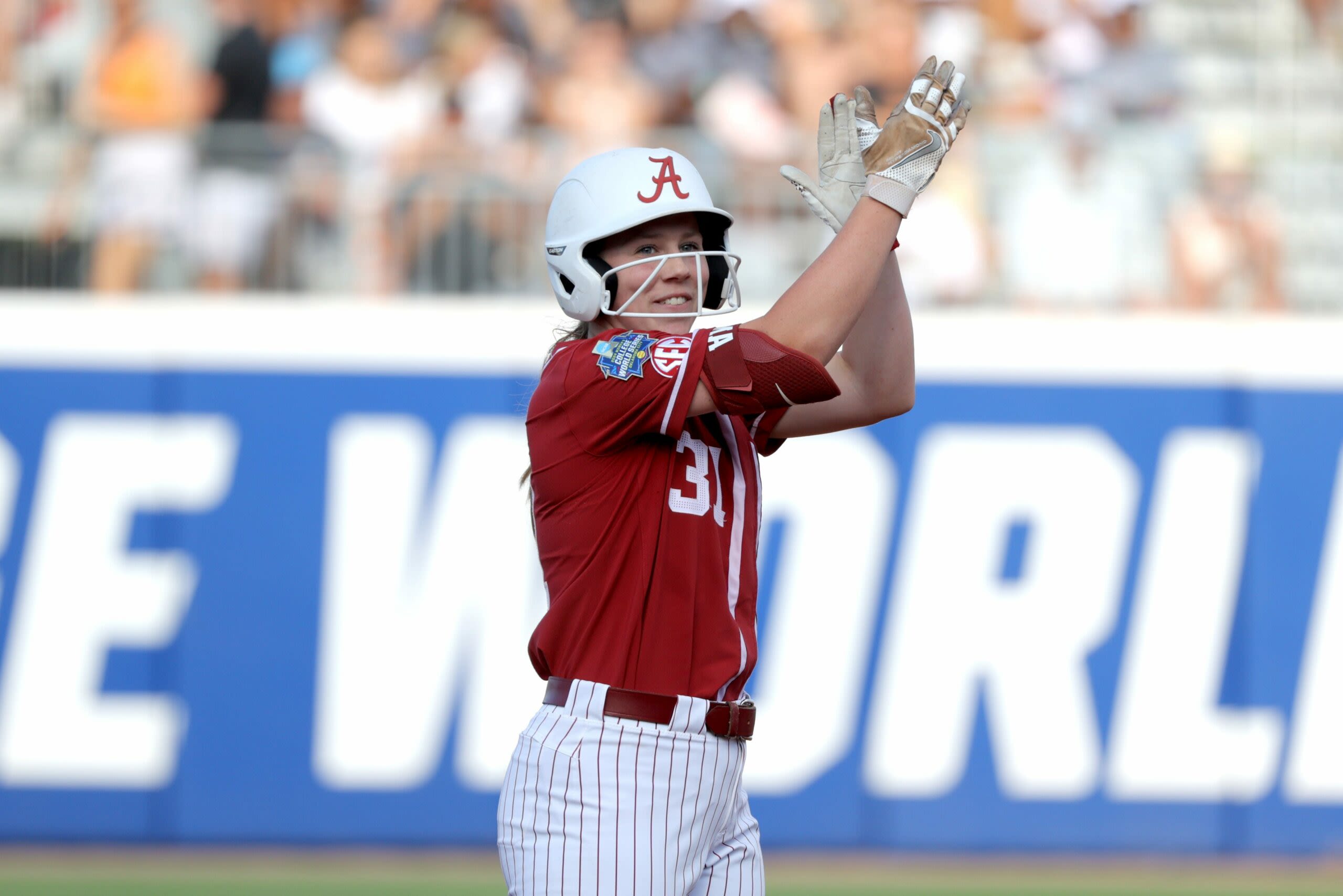 Alabama Softball loses starting shotstop to SEC powerhouse