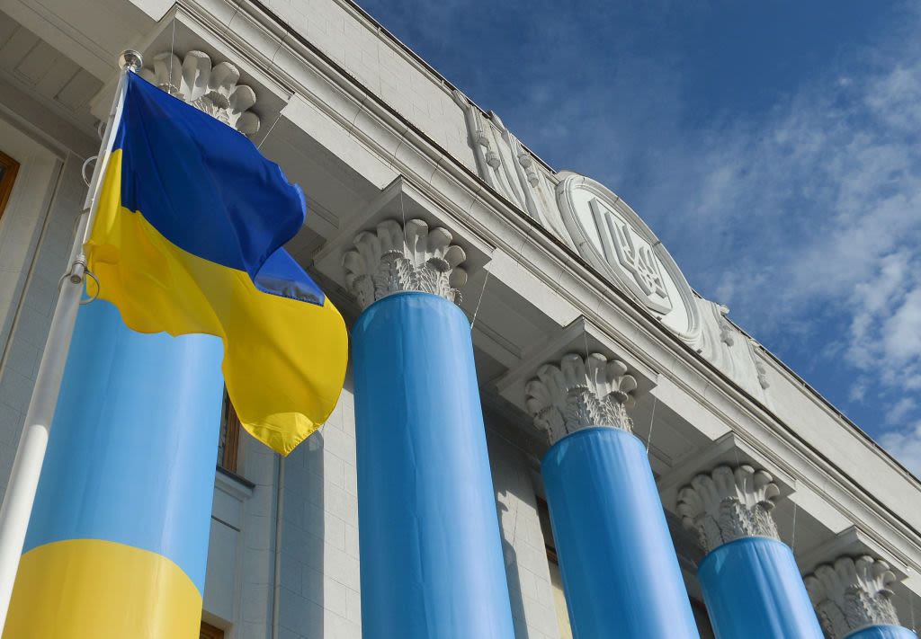 MP Yaroslav Zhelezniak: Developments in Ukraine’s parliament on economic reforms, international obligations — Issue 55