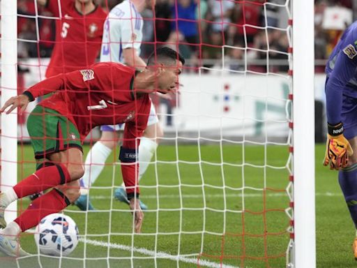 2-1: Cristiano vuelve a ser decisivo para Portugal entrando como suplente