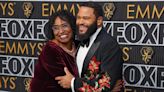 Emmys host Anthony Anderson enlists mom to 'play off' long-winded winners