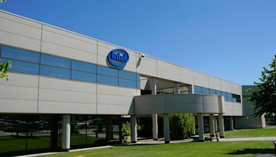 Intel needs $2 Billion for New Ireland fab — courting three venture capital firms for continued expansion