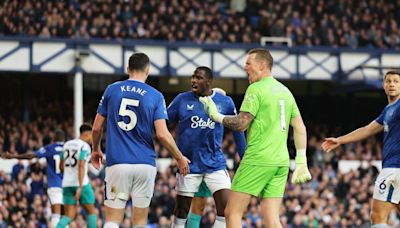 Pickford salva al Everton