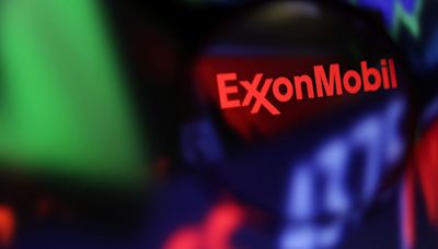 Exxon plans to raise spending in 2023, boost share buybacks