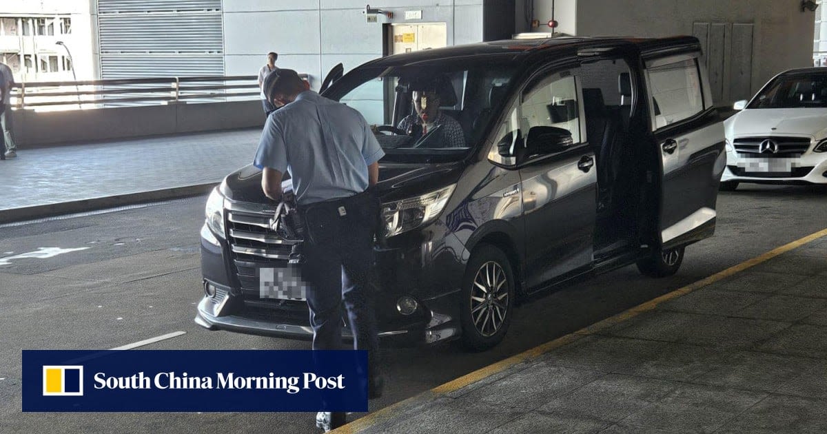 ‘Undercover’ Hong Kong cabbies attempt to snare Uber drivers over illegal rides