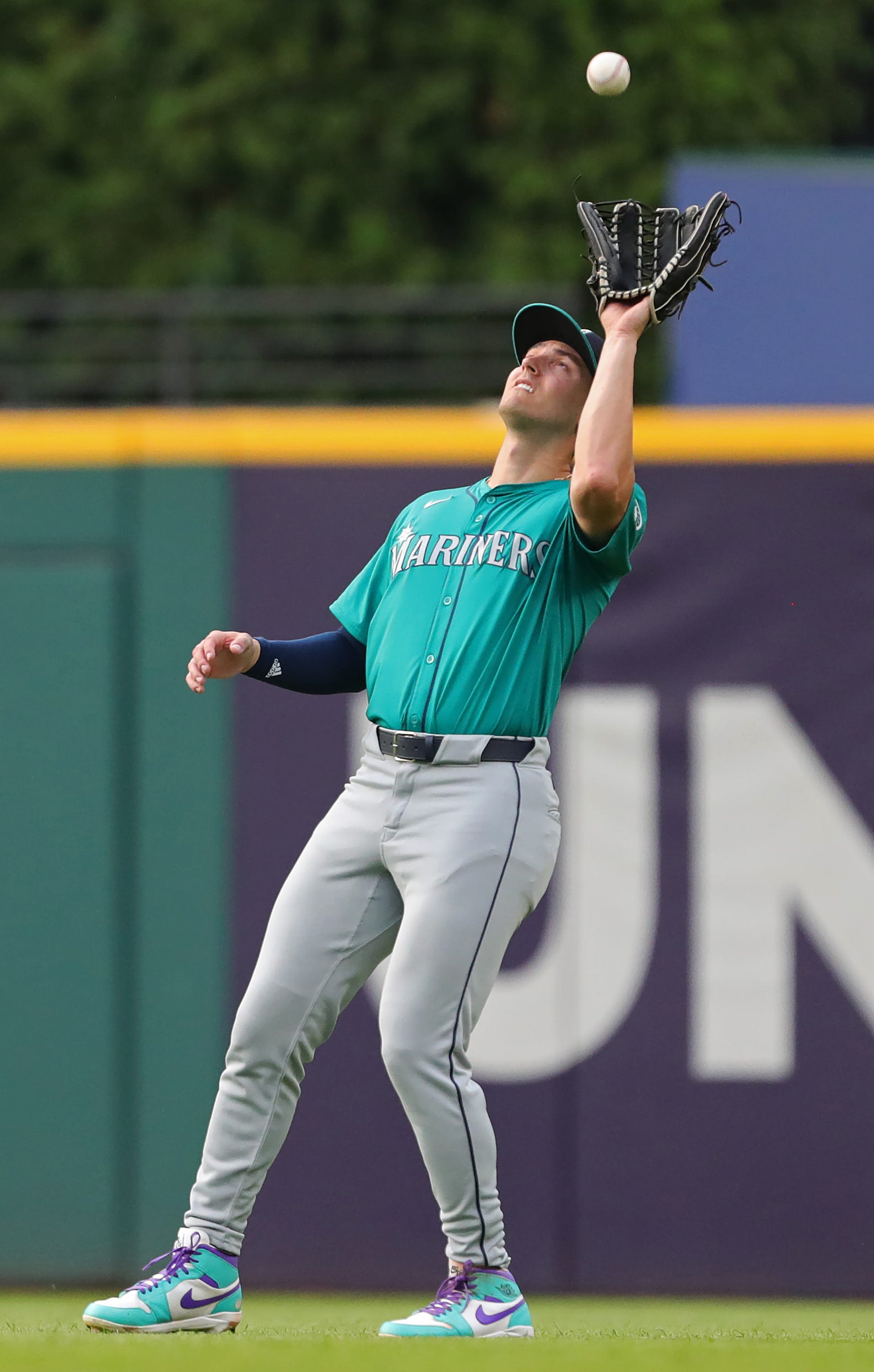 Proud coaches thrilled to see Luke Raley, Dominic Canzone play for Mariners in Cleveland