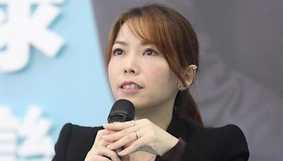 批民眾黨「菡化」3行為致民調崩跌 羅友志曝友人求饒：別提我曾是小草