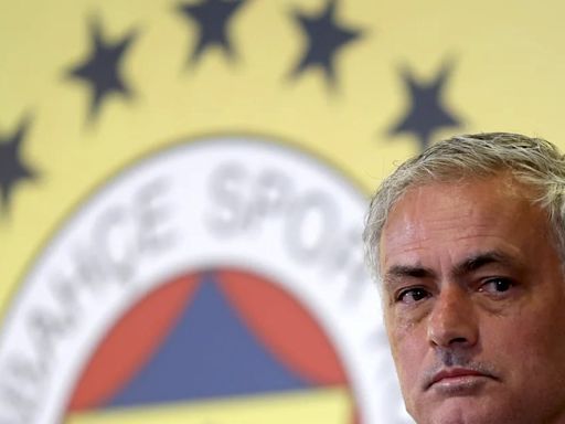 Mourinho: "Para mí, Fenerbahçe es ambición; tienes que ganar cada partido"