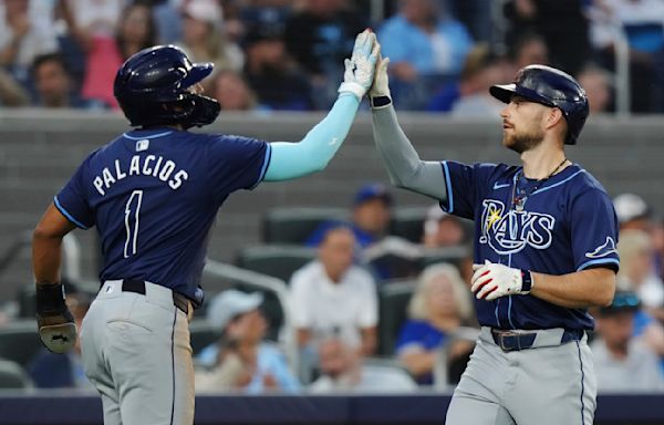 Brandon Lowe hits 2-run home run as Rays beat Blue Jays 4-2 to climb above .500