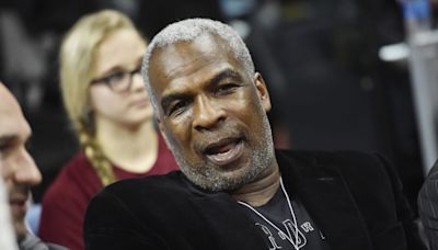 Will Charles Oakley Return to MSG For Knicks' Playoff Run?