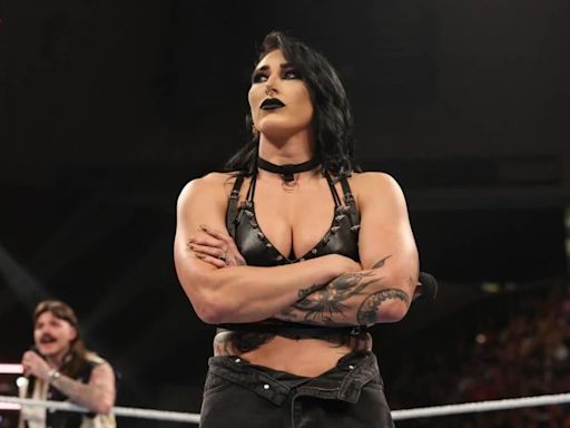 WWE Raw results, recap, grades: Rhea Ripley reels in Dominik Mysterio, Drew McIntyre ruins shot at CM Punk