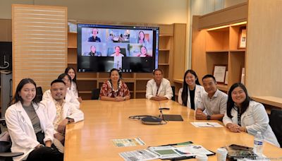 U.S. Rep. Jill Tokuda meets with JABSOM students in rural health program - Pacific Business News